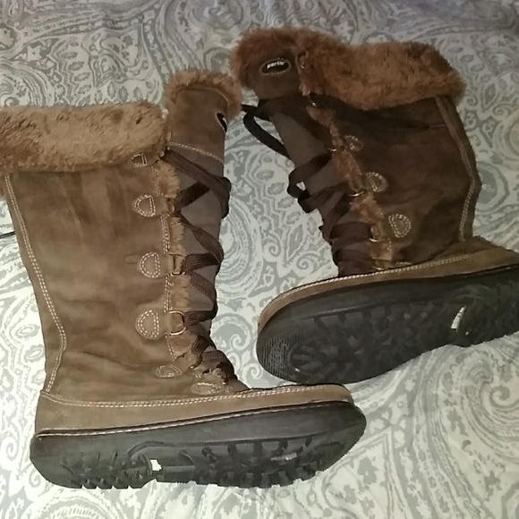 earth summit boots